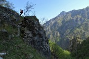 Monte Cancervo ad anello dalla Pianca sui sentieri CAI 102-130-131 il 1 maggio 2019 - FOTOGALLERY